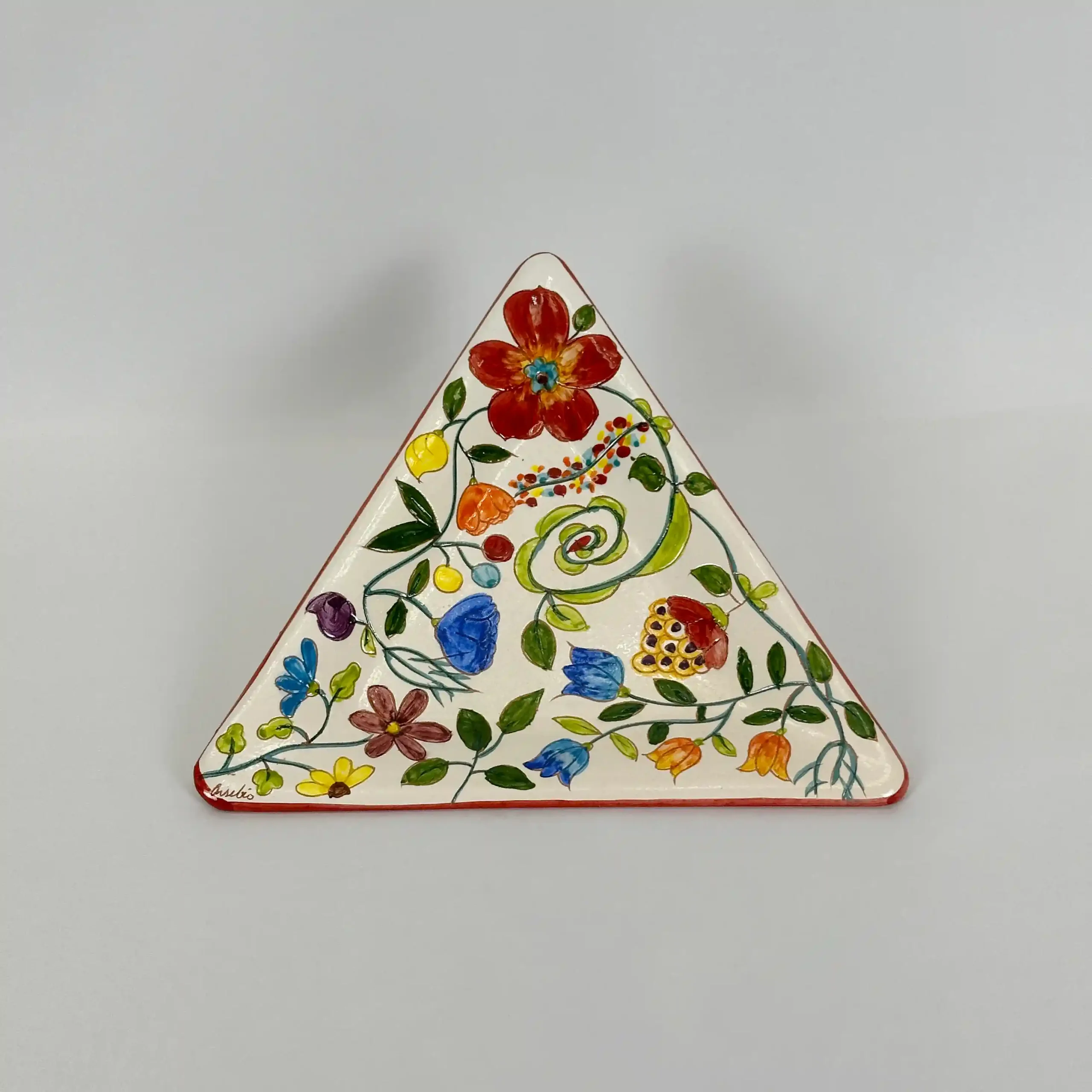 Triángulo de la serie Flor de Primavera, pintada a mano